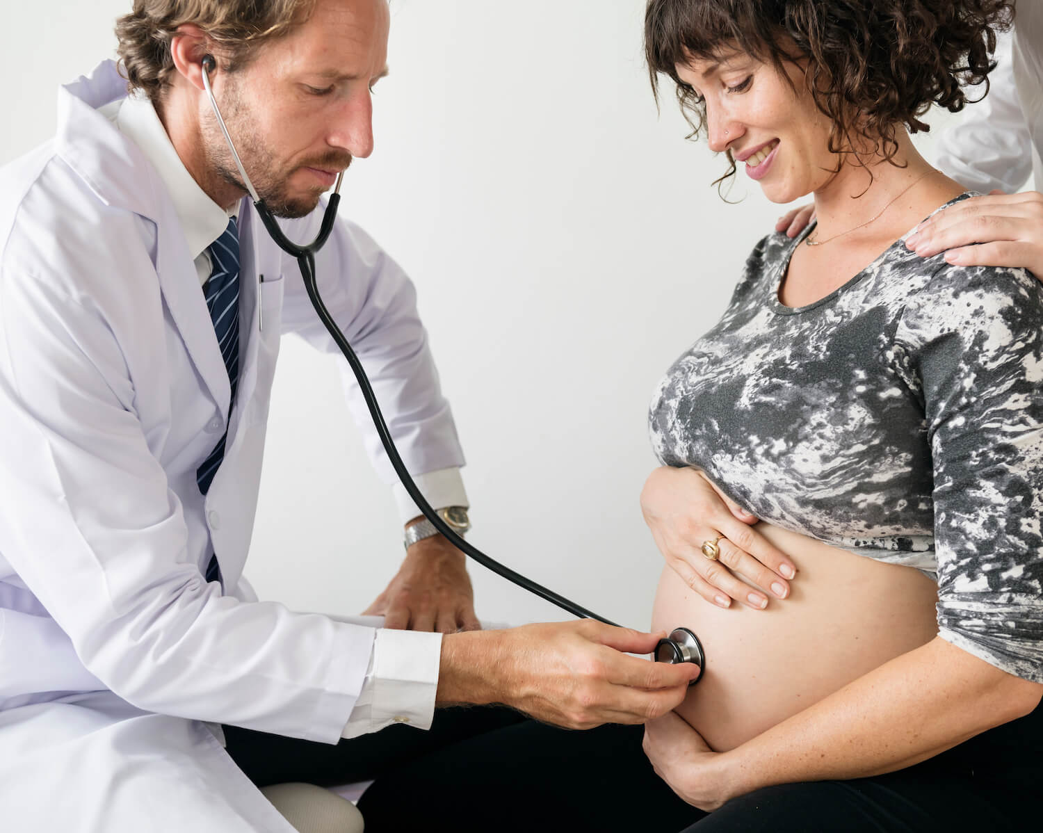 internal exam first prenatal visit