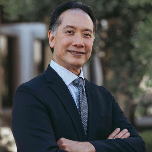 Julio E. Len, MD